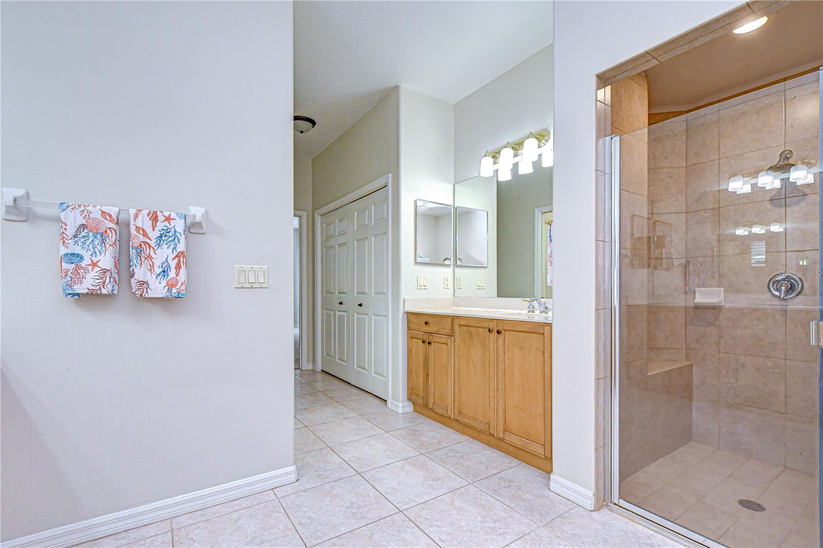 5612 EAGLEGLEN PL, LITHIA, FL, 33547