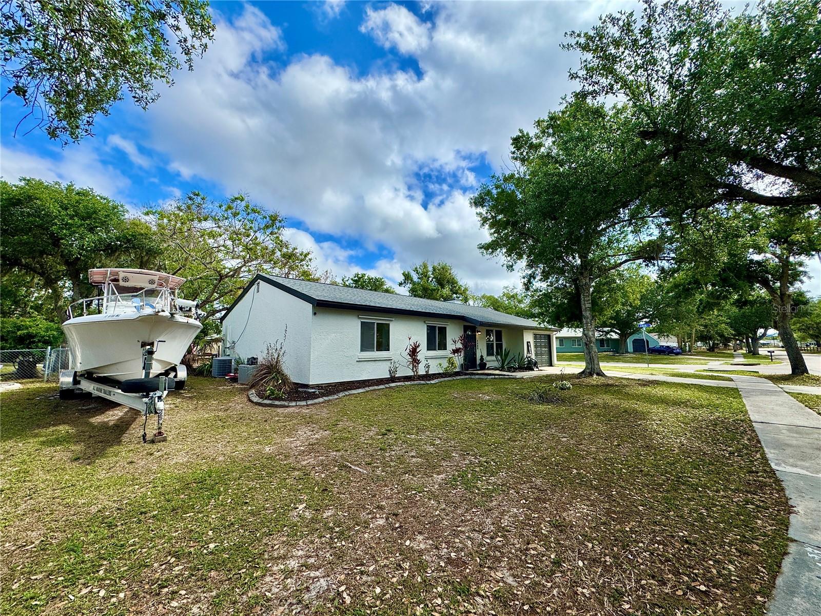 4400 MCKIBBEN DR, NORTH PORT, FL, 34287