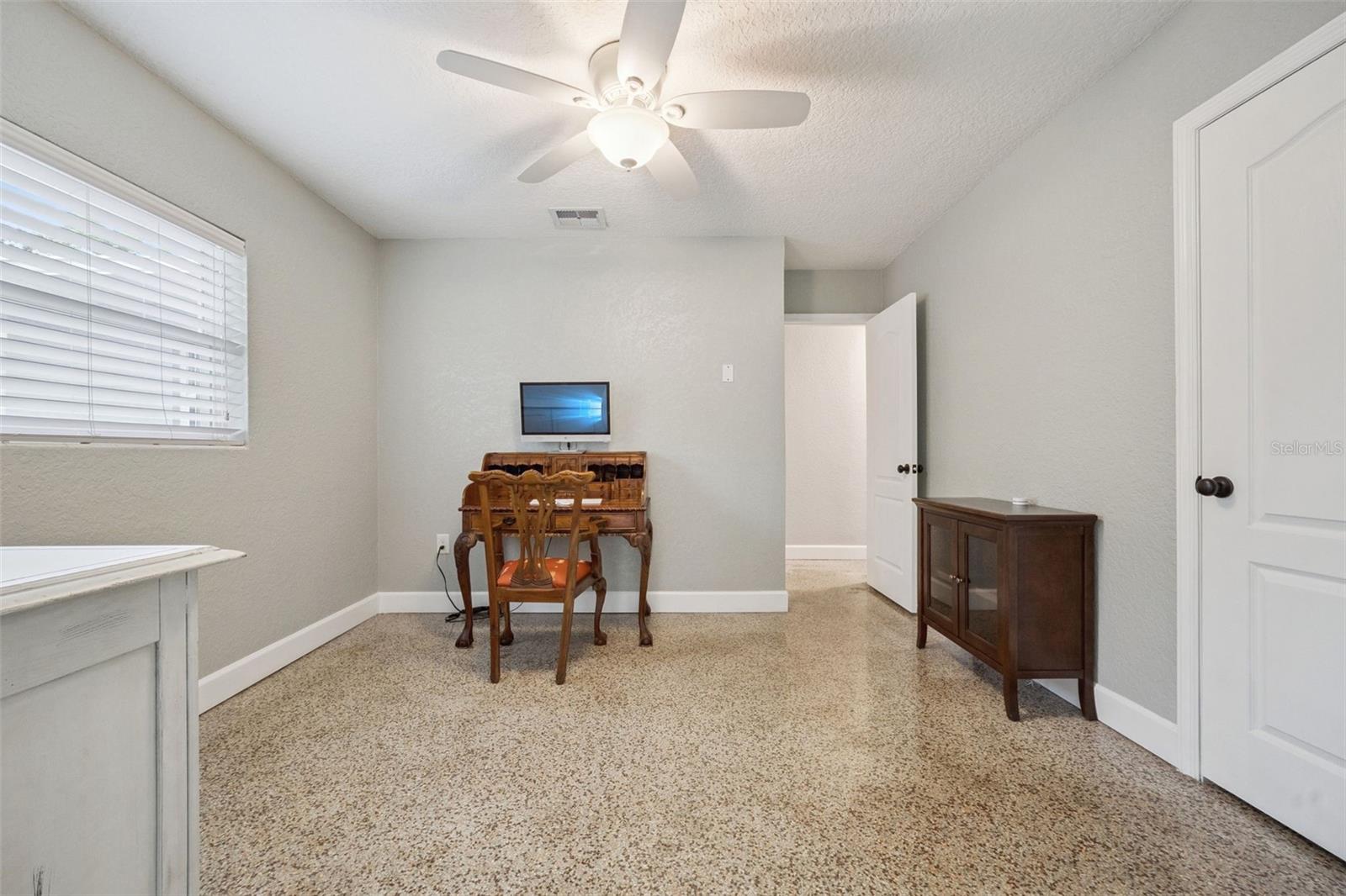 2513 MUSSELWHITE AVE, ORLANDO, FL, 32804