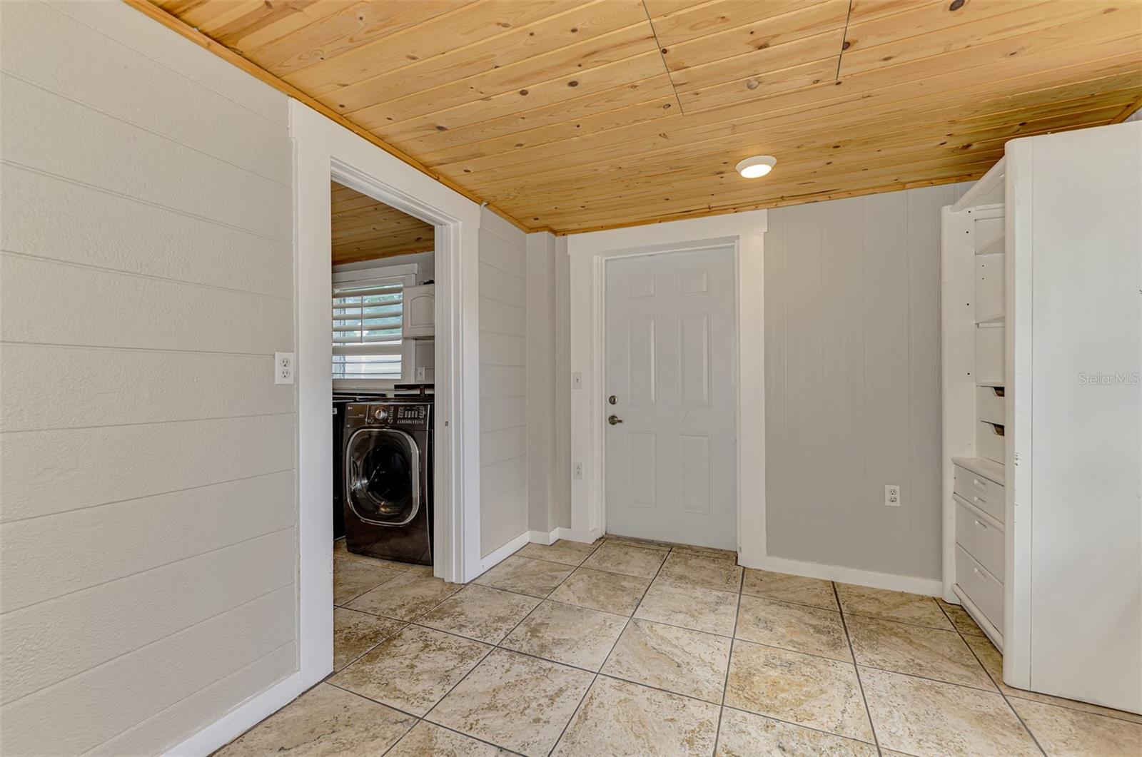 71 WINSON AVE, ENGLEWOOD, FL, 34223
