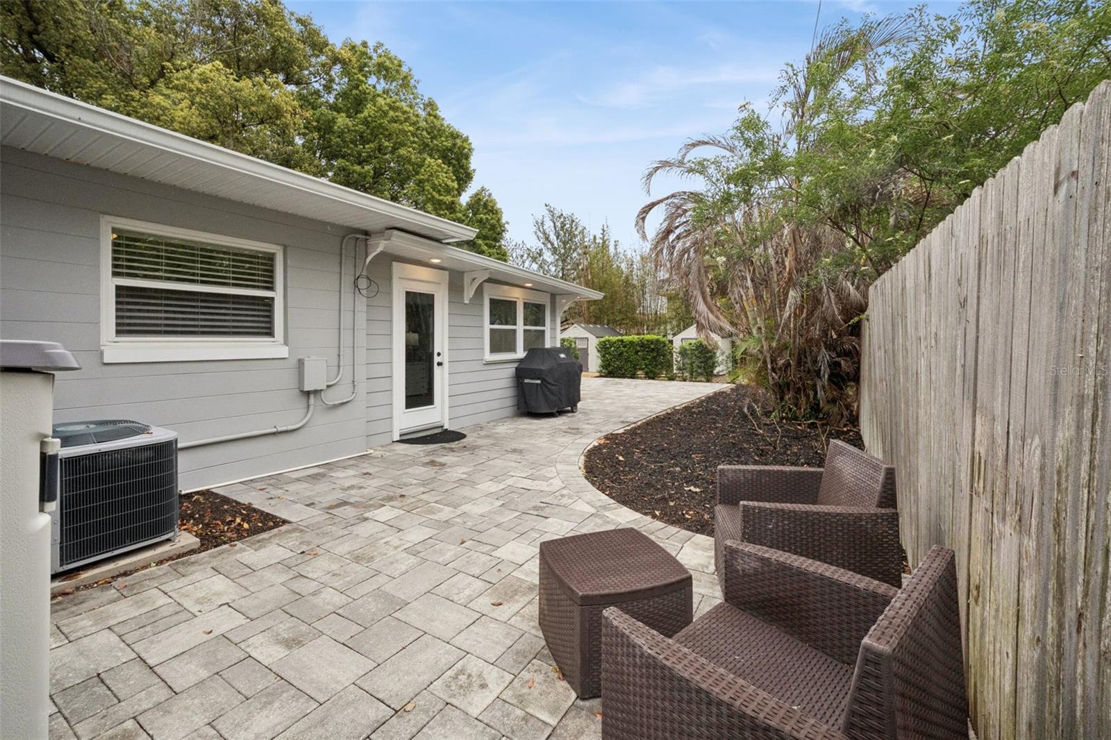 2513 MUSSELWHITE AVE, ORLANDO, FL, 32804