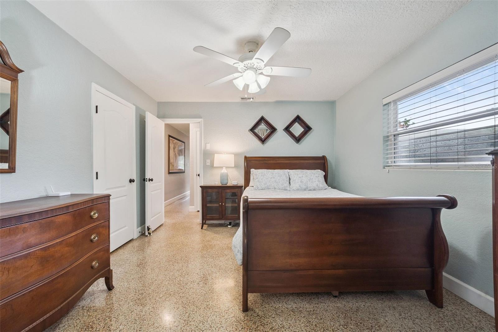 2513 MUSSELWHITE AVE, ORLANDO, FL, 32804