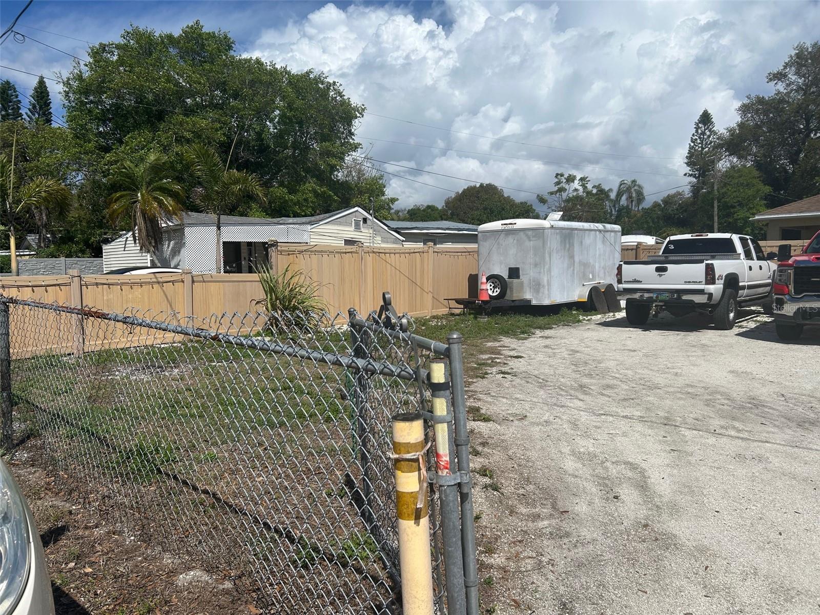 2411 6TH ST E, BRADENTON, FL, 34208