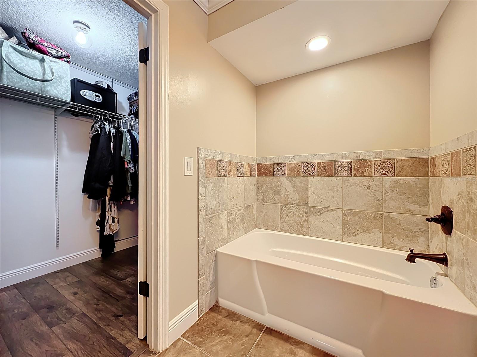 6229 SILVER GLEN CT, ORLANDO, FL, 32819