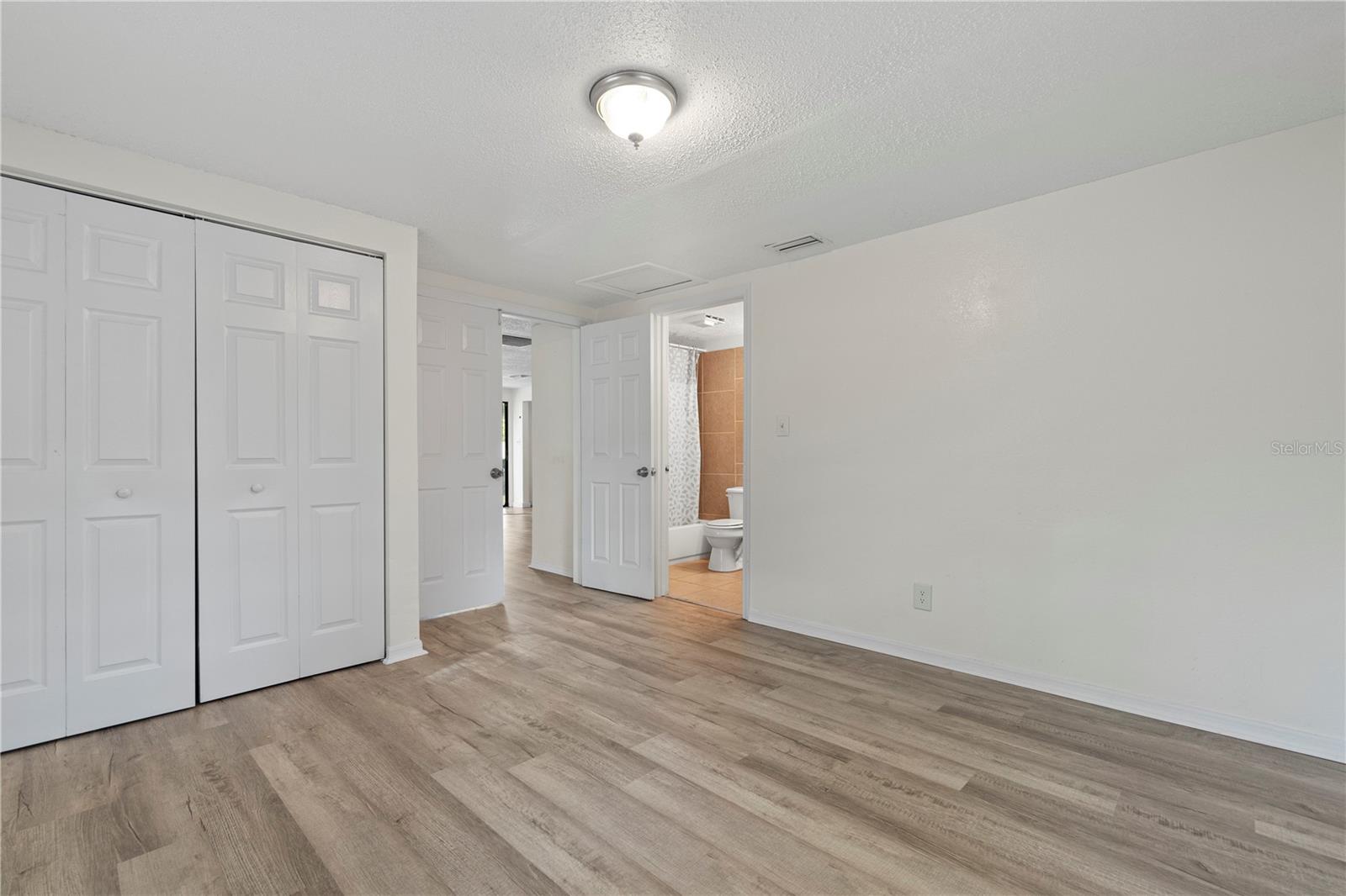 3411 NE 52ND AVE, SILVER SPRINGS, FL, 34488