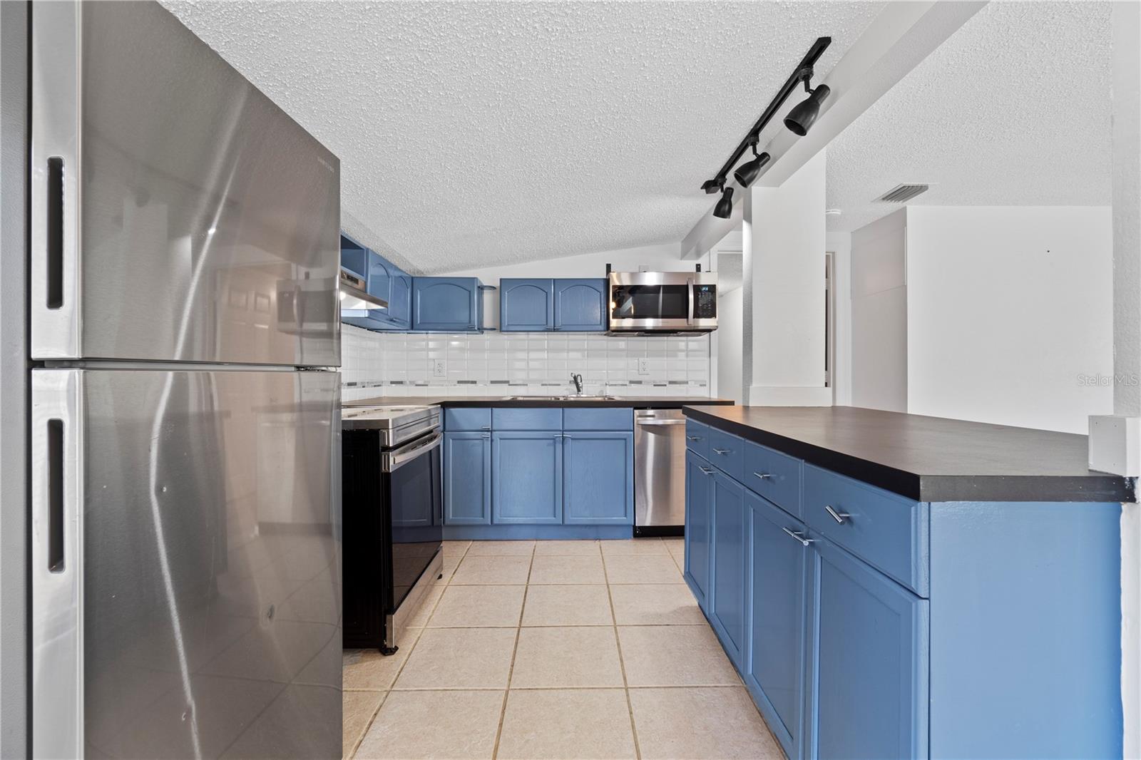 3411 NE 52ND AVE, SILVER SPRINGS, FL, 34488