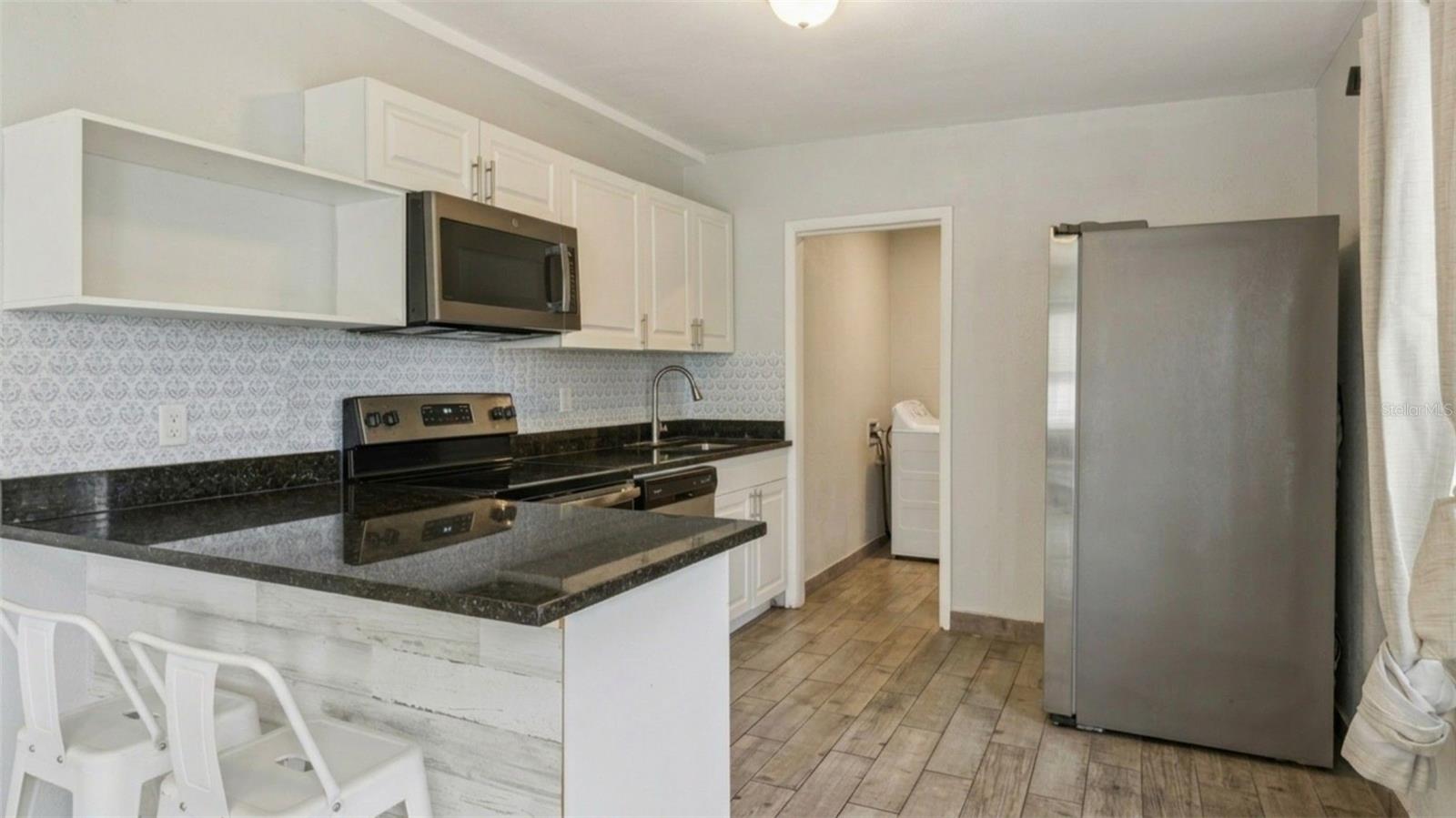 3323 AVENUE J NW, WINTER HAVEN, FL, 33881