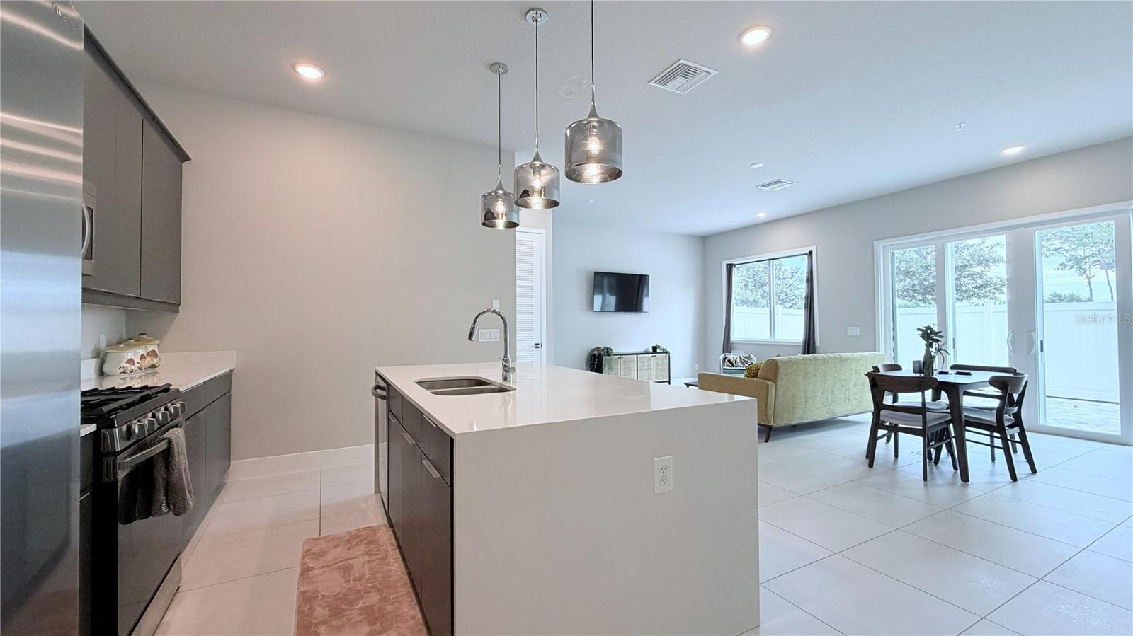7760 SANDY RIDGE DR #116, REUNION, FL, 34747