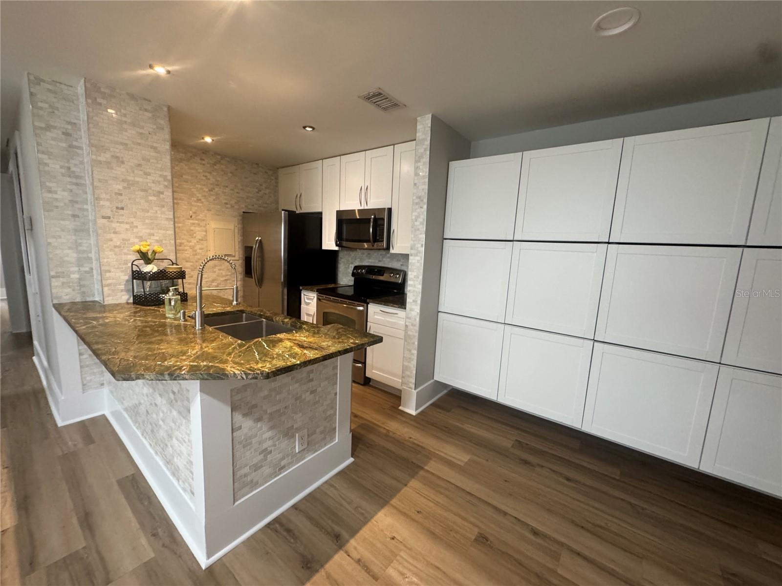 1400 GANDY BLVD N #1013, ST PETERSBURG, FL, 33702