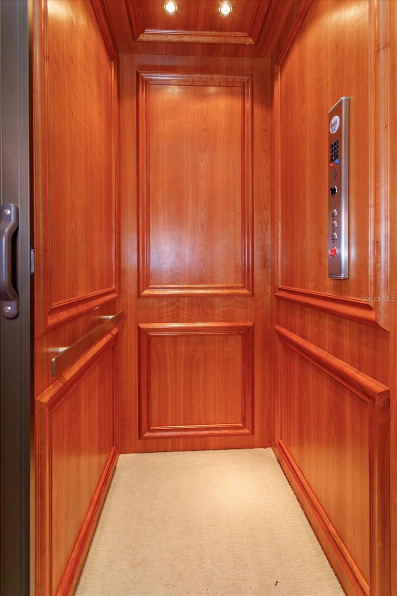 5719 EMERSON POINTE WAY, ORLANDO, FL, 32819