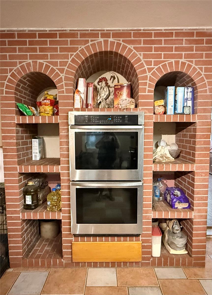 1121 OLD POLK CITY RD SW, LAKELAND, FL, 33809