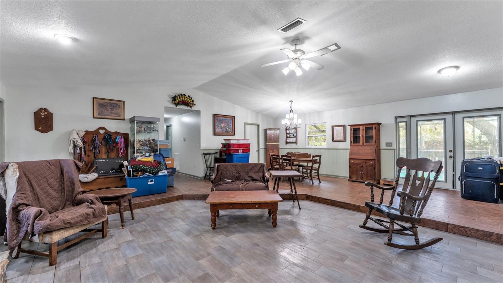 1121 OLD POLK CITY RD SW, LAKELAND, FL, 33809