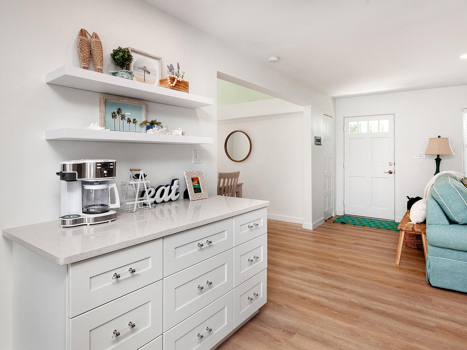 3049 WOOD ST, SARASOTA, FL, 34237