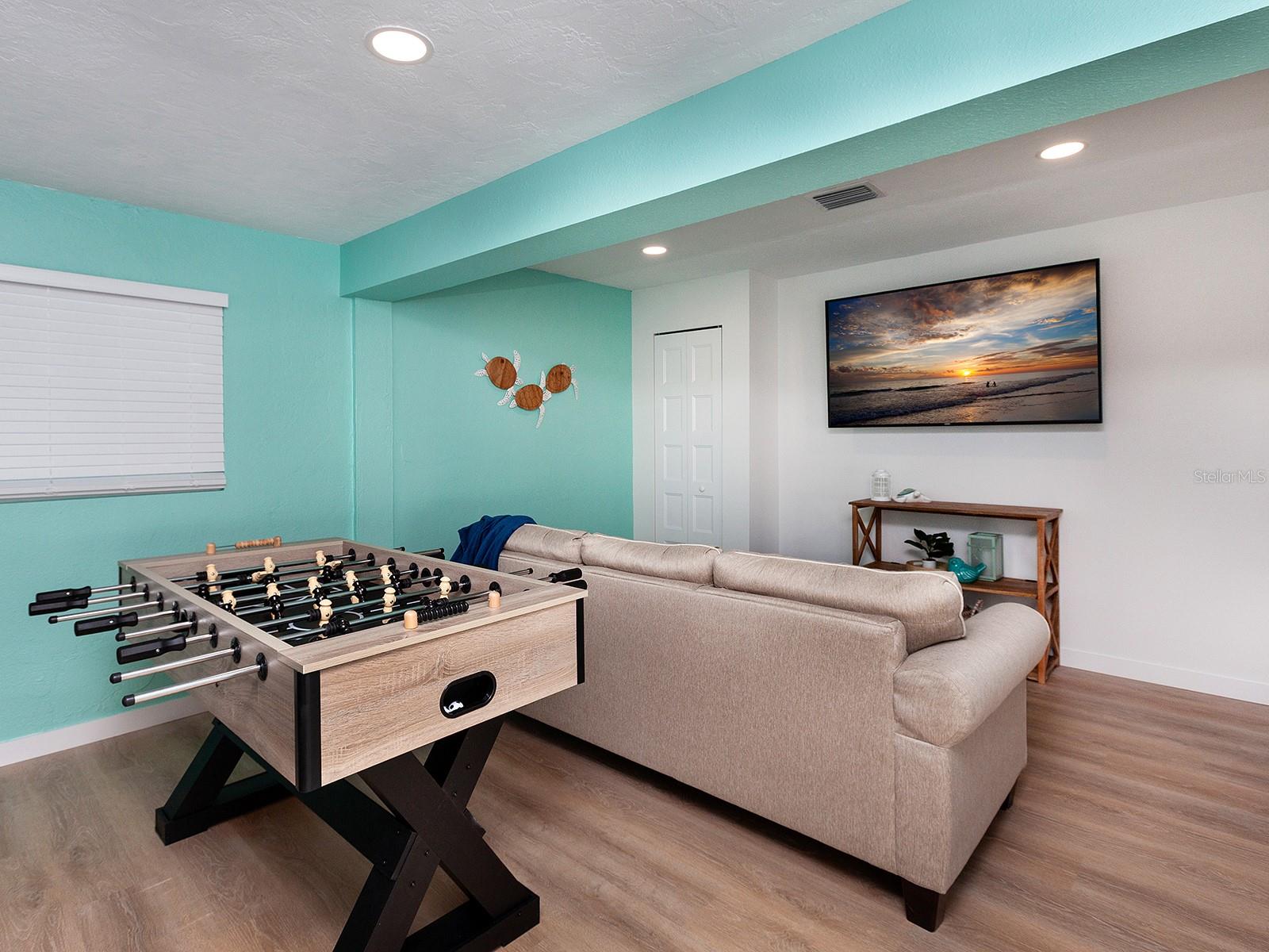 3049 WOOD ST, SARASOTA, FL, 34237