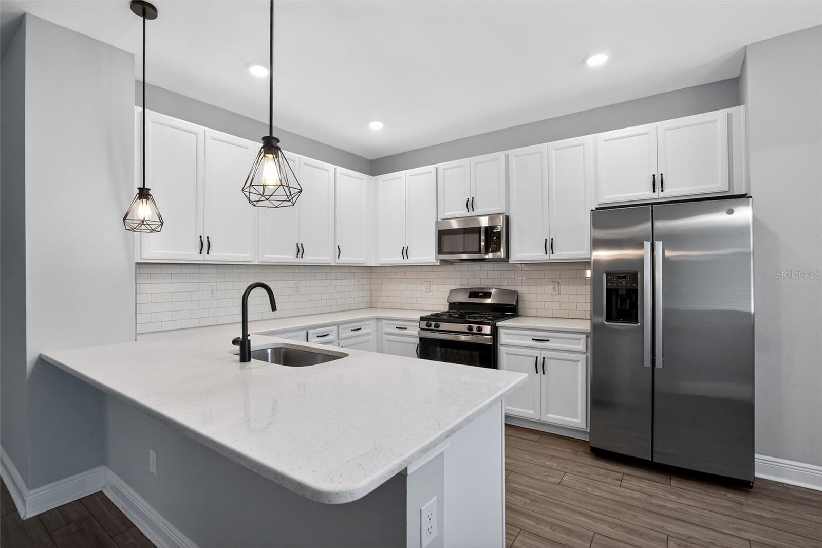 8131 TEA OLIVE TER, PALMETTO, FL, 34221