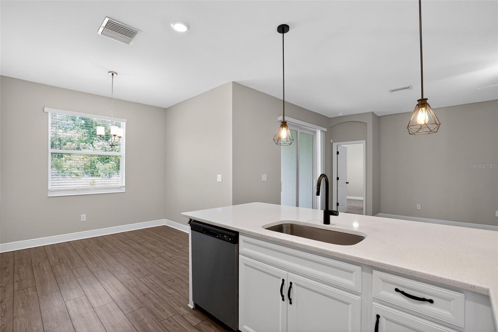 8131 TEA OLIVE TER, PALMETTO, FL, 34221