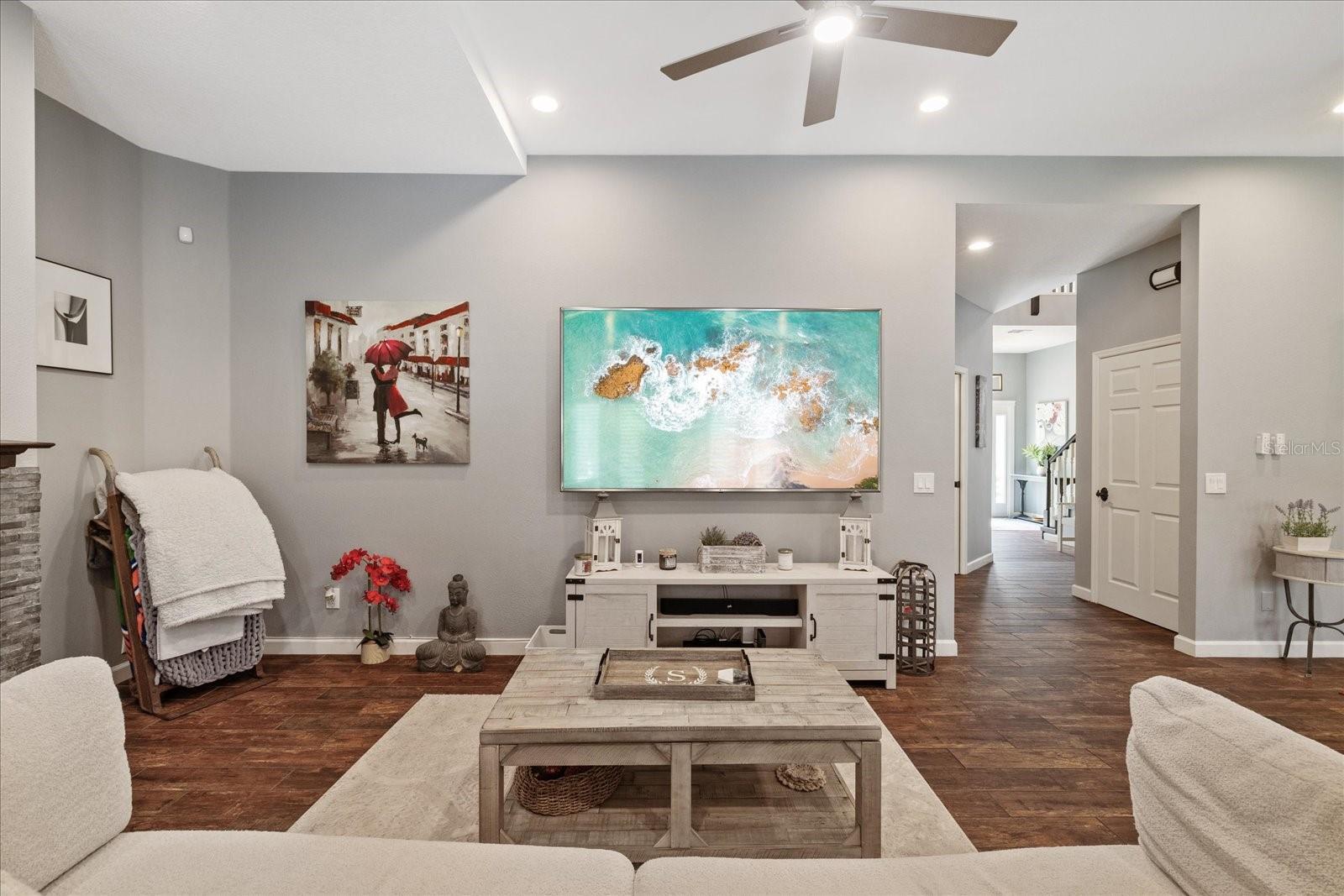 27625 LINCOLN PL, WESLEY CHAPEL, FL, 33544