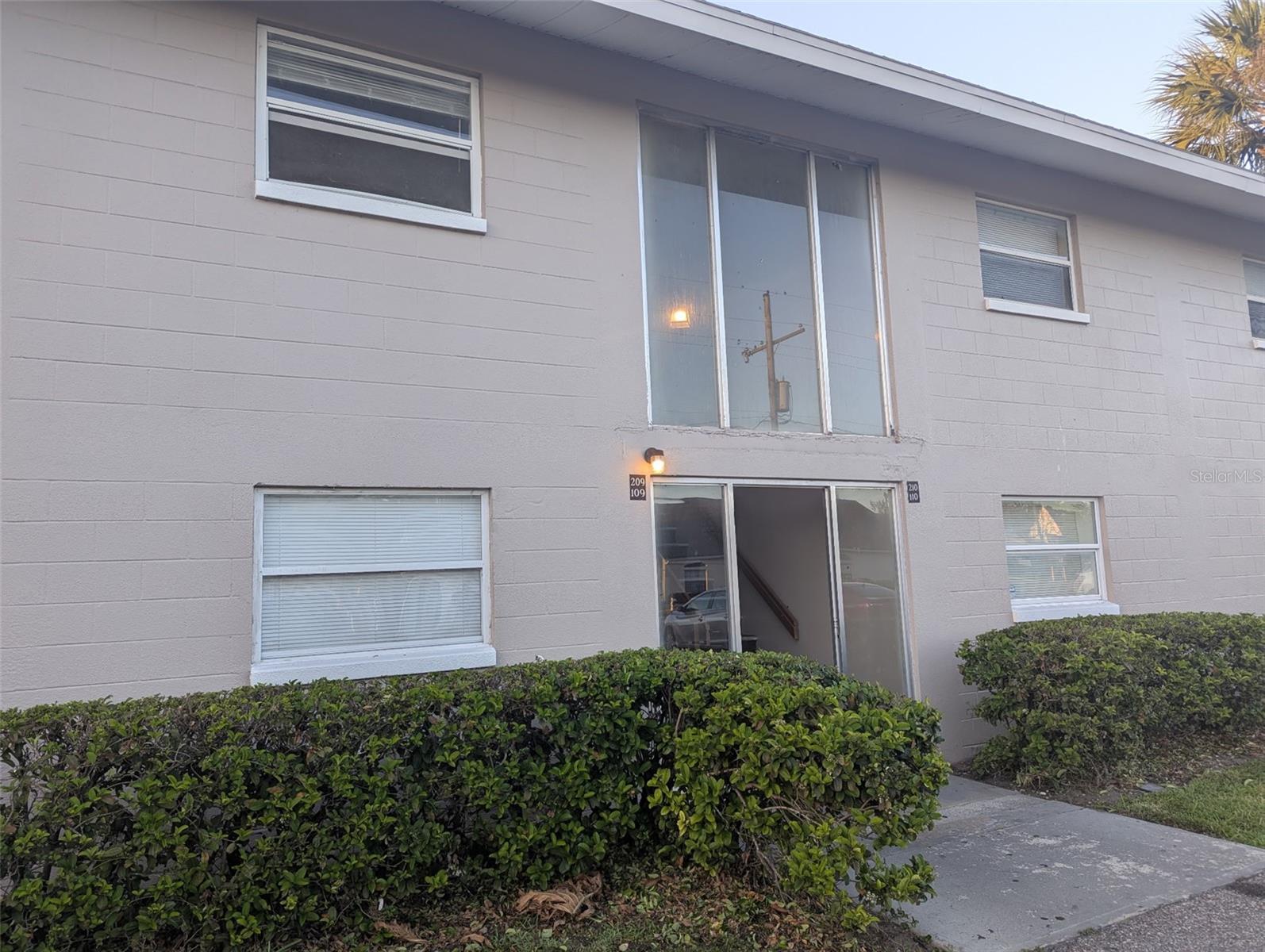 5885 DAHLIA  APT 209 DR #18, ORLANDO, FL, 32807