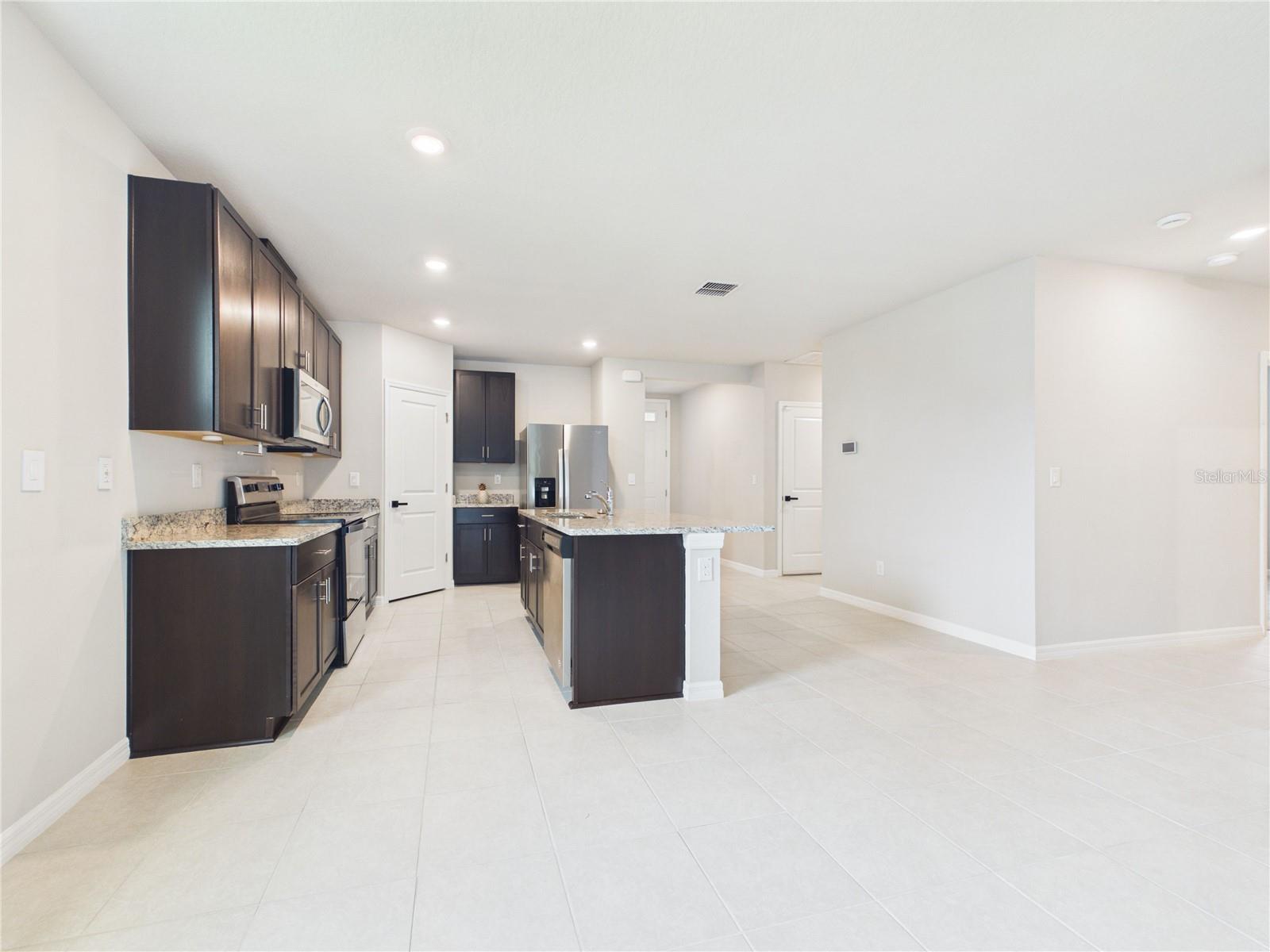 38707 FINN CLOVER LN, ZEPHYRHILLS, FL, 33540