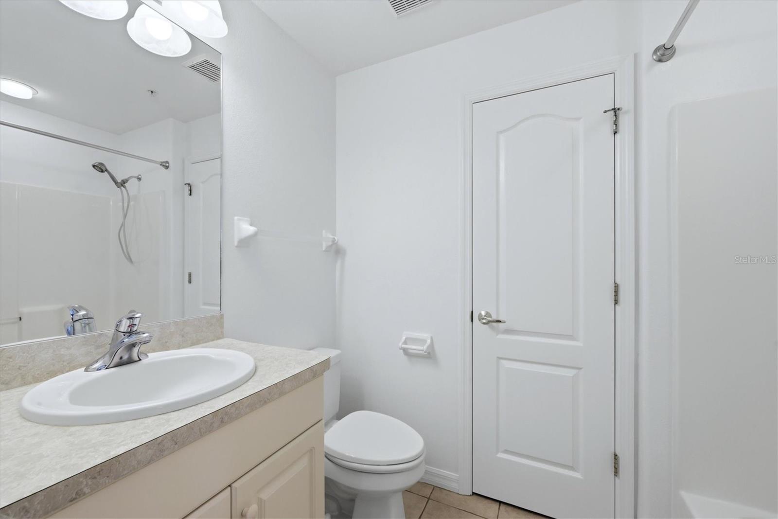 4270 VICENZA DR #B40, VENICE, FL, 34293