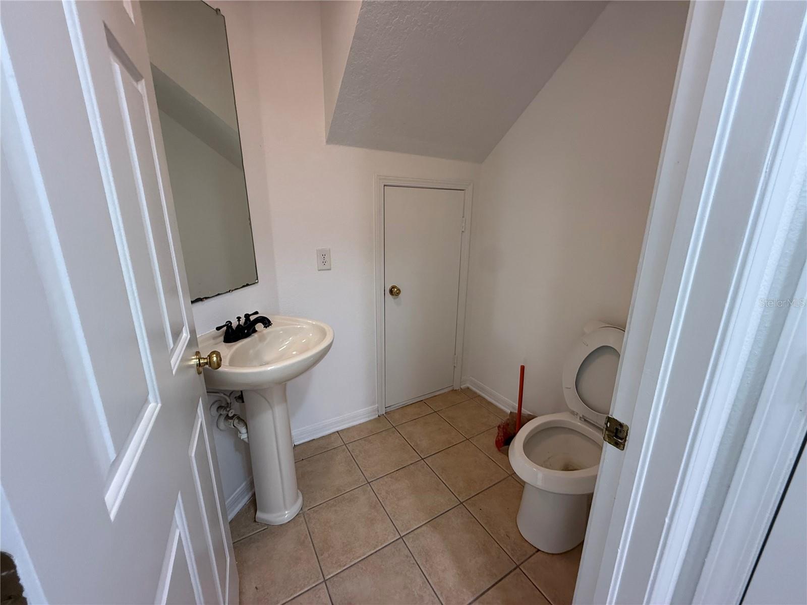 201 DRAW BRIDGE LN, VALRICO, FL, 33594