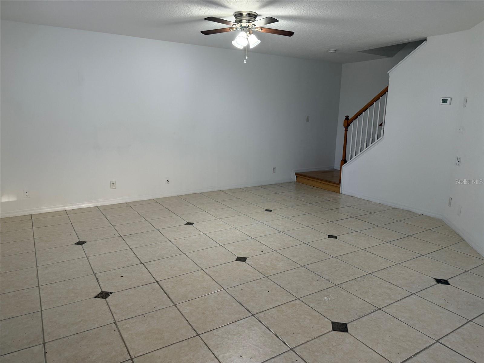 201 DRAW BRIDGE LN, VALRICO, FL, 33594