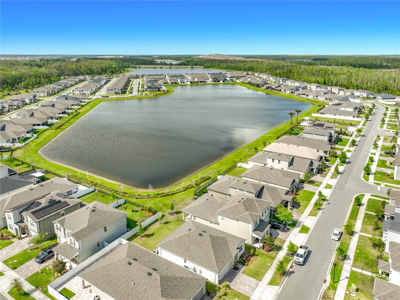 8560 COMPASS POINT AVE, ORLANDO, FL, 32832