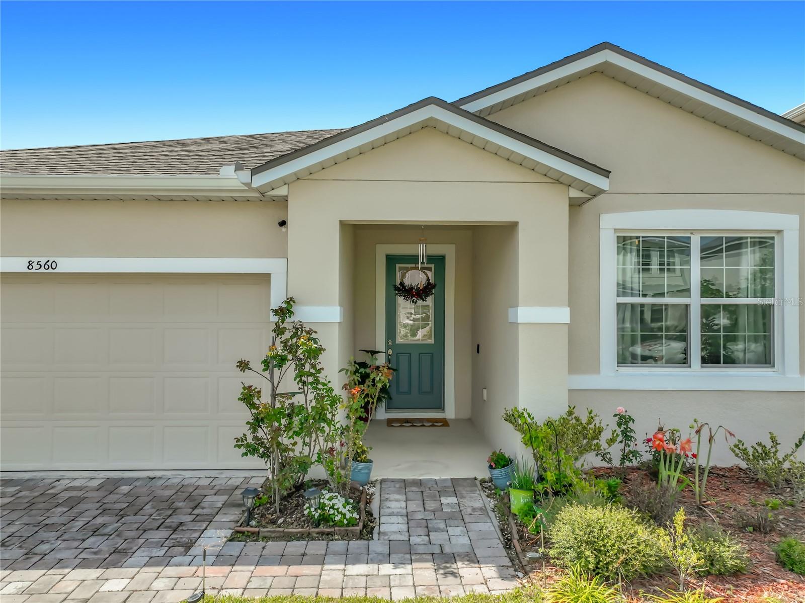 8560 COMPASS POINT AVE, ORLANDO, FL, 32832