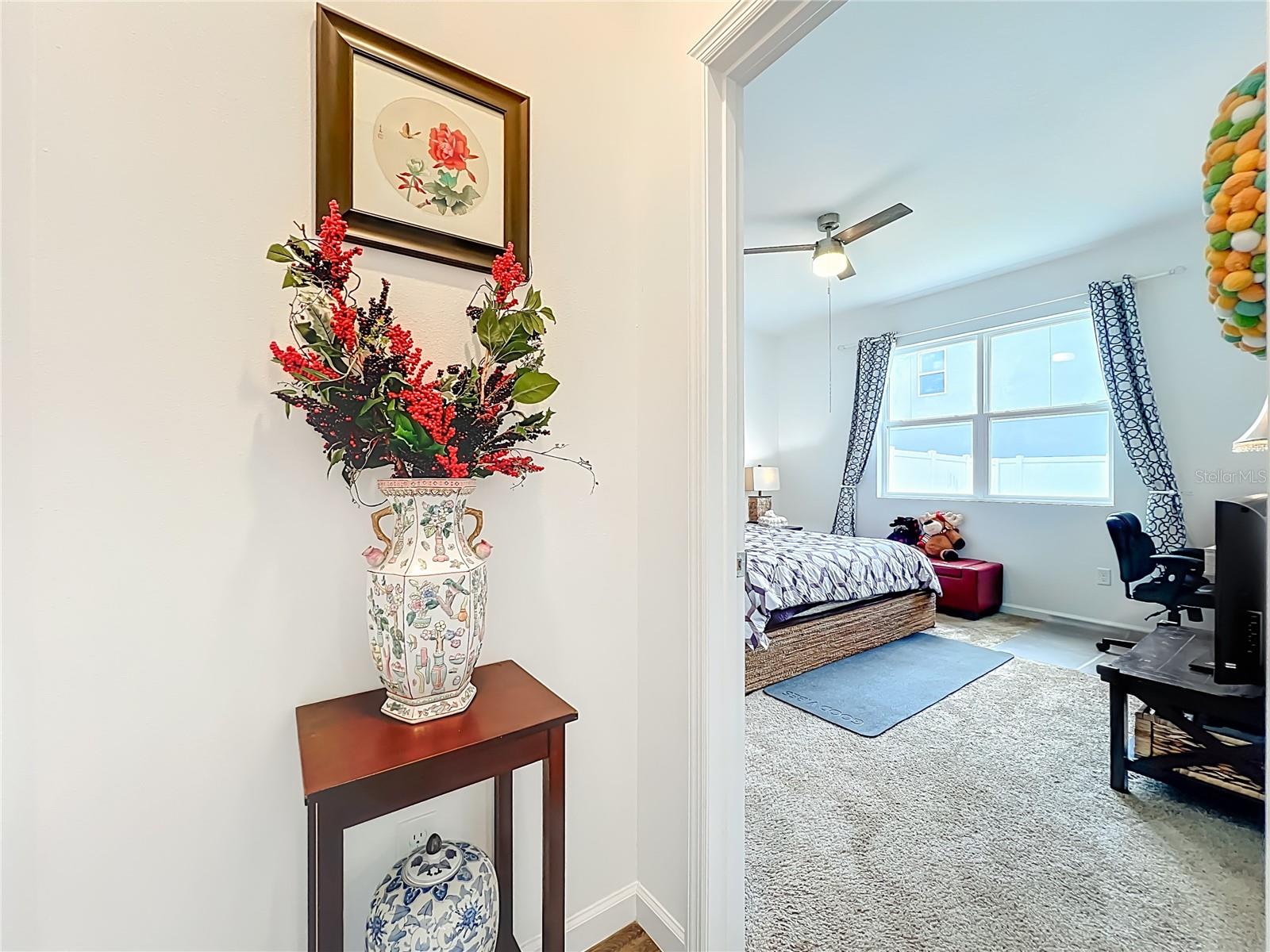 8560 COMPASS POINT AVE, ORLANDO, FL, 32832