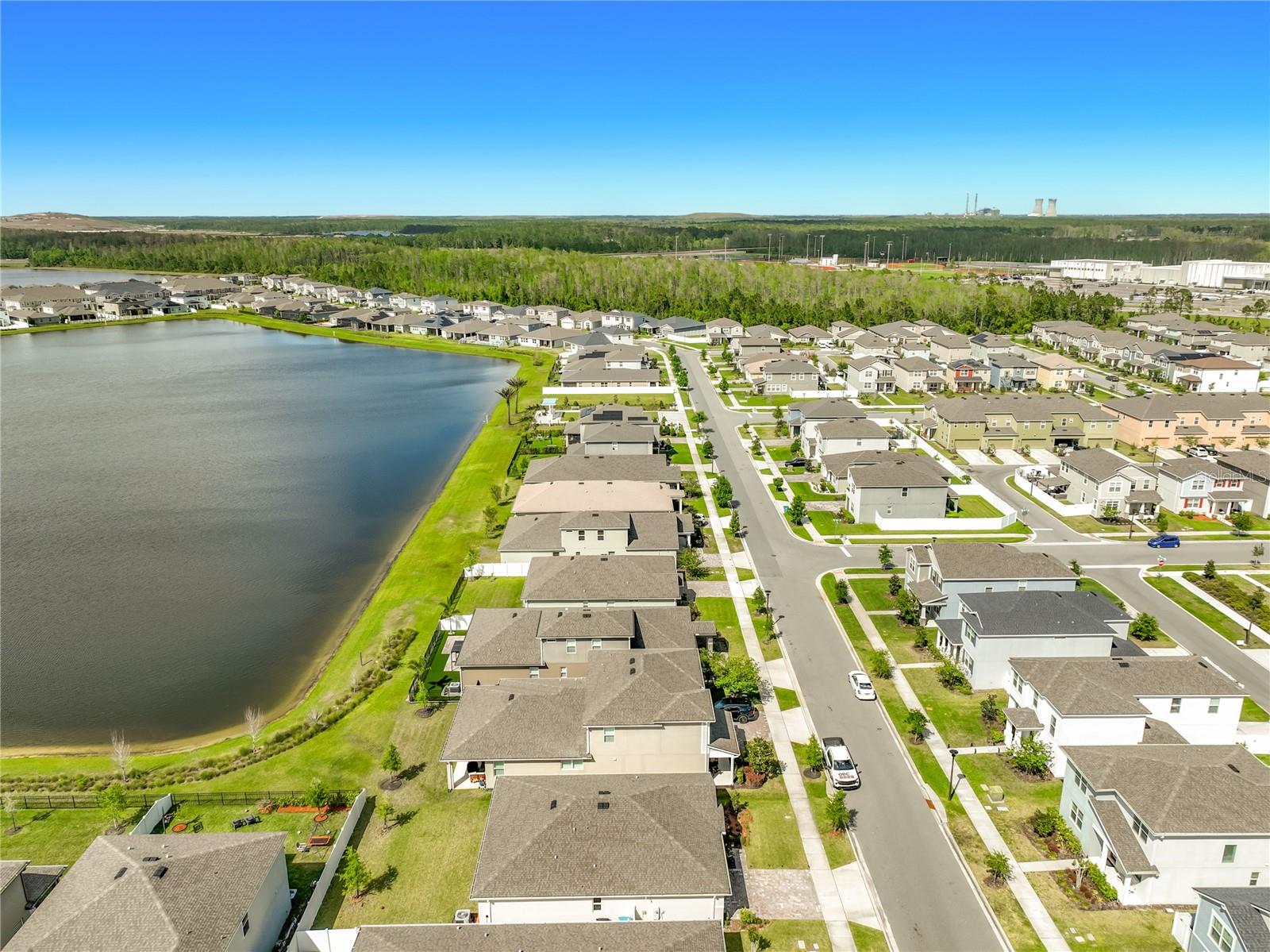 8560 COMPASS POINT AVE, ORLANDO, FL, 32832