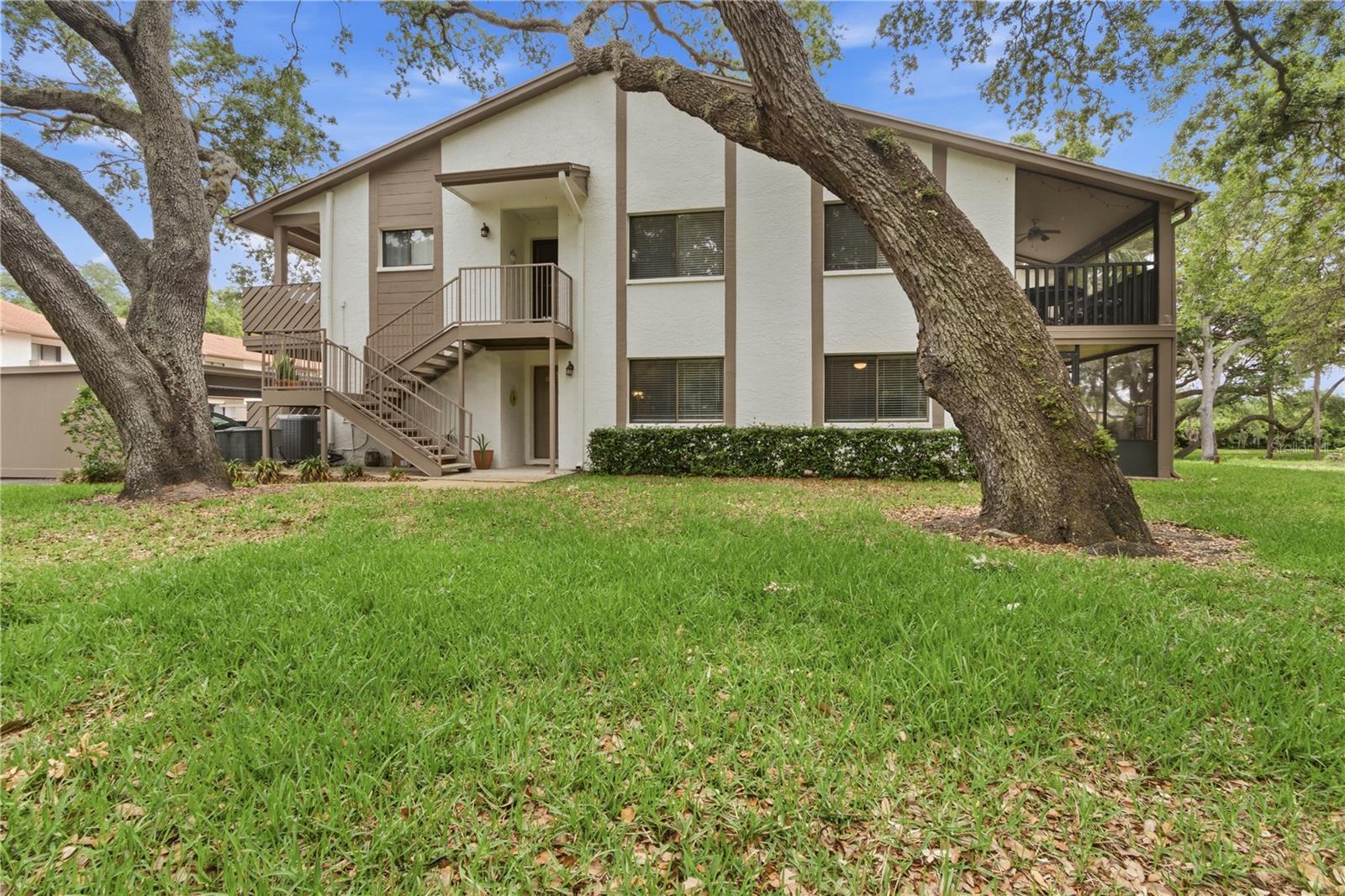 514 LONGFELLOW COURT #B, SAFETY HARBOR, FL, 34695