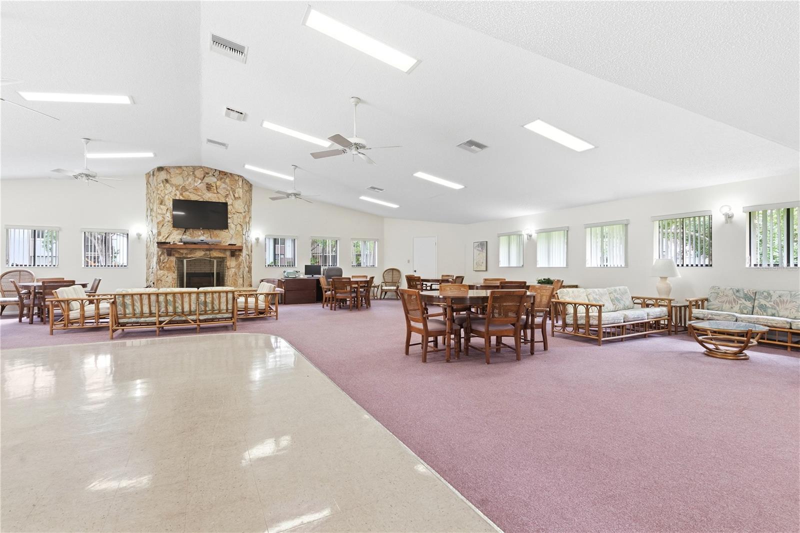 514 LONGFELLOW COURT #B, SAFETY HARBOR, FL, 34695