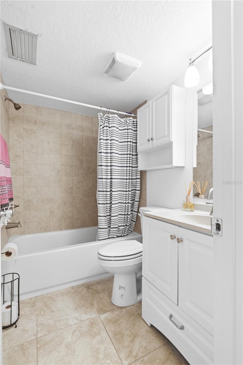 514 LONGFELLOW COURT #B, SAFETY HARBOR, FL, 34695