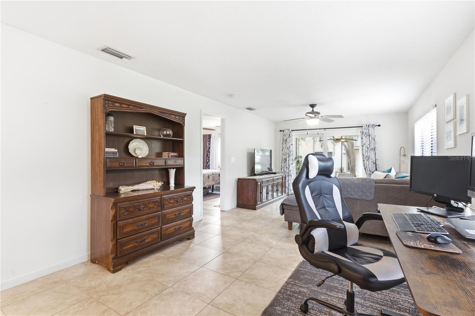 514 LONGFELLOW COURT #B, SAFETY HARBOR, FL, 34695