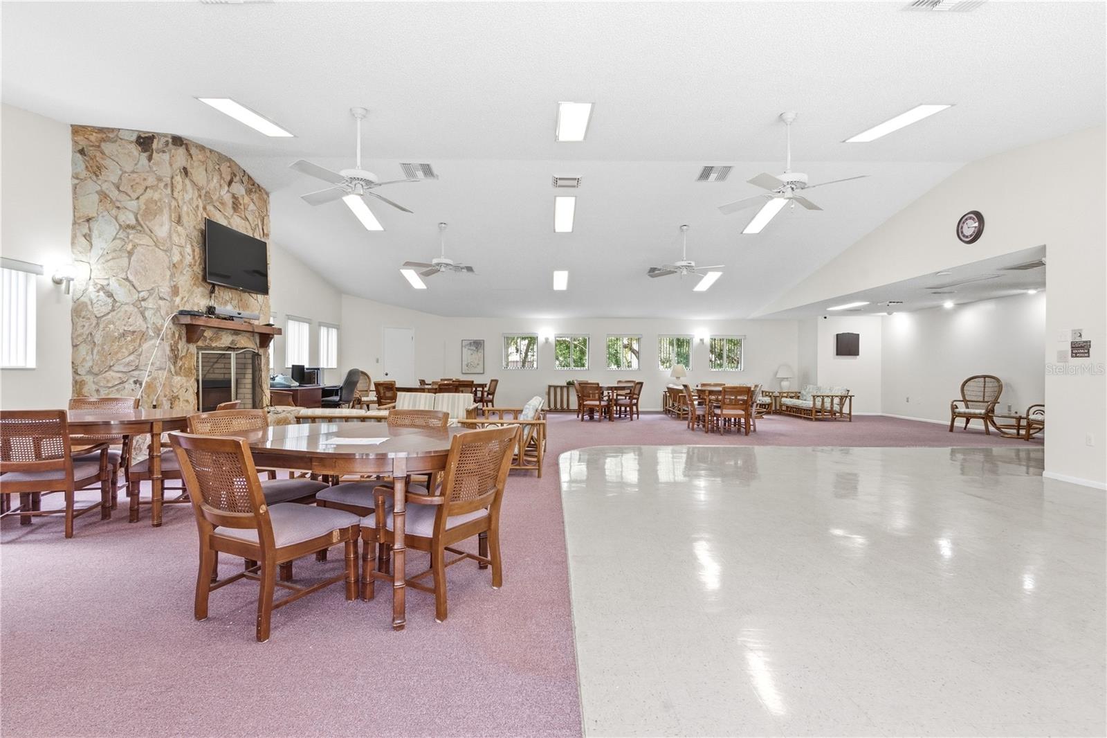 514 LONGFELLOW COURT #B, SAFETY HARBOR, FL, 34695