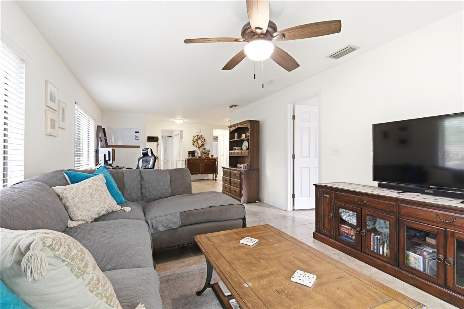 514 LONGFELLOW COURT #B, SAFETY HARBOR, FL, 34695