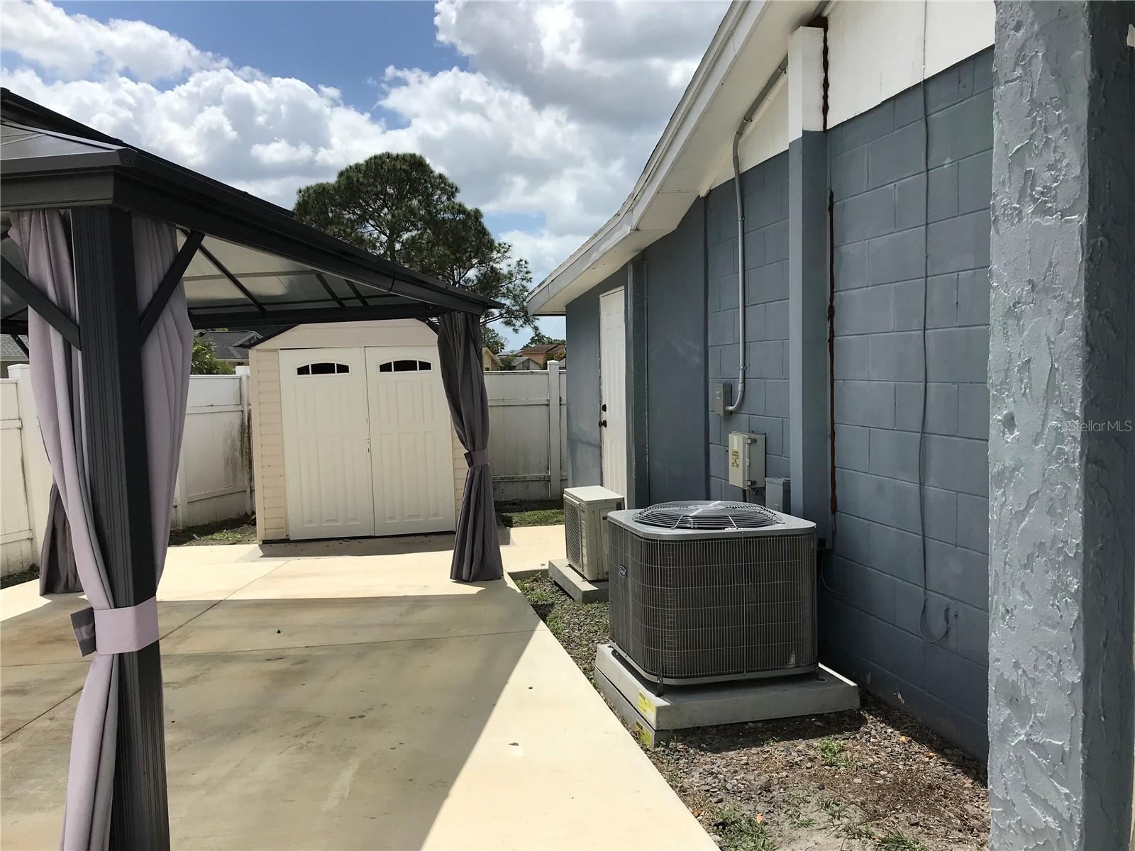 11059 SPRINGRIDGE DR, TAMPA, FL, 33624