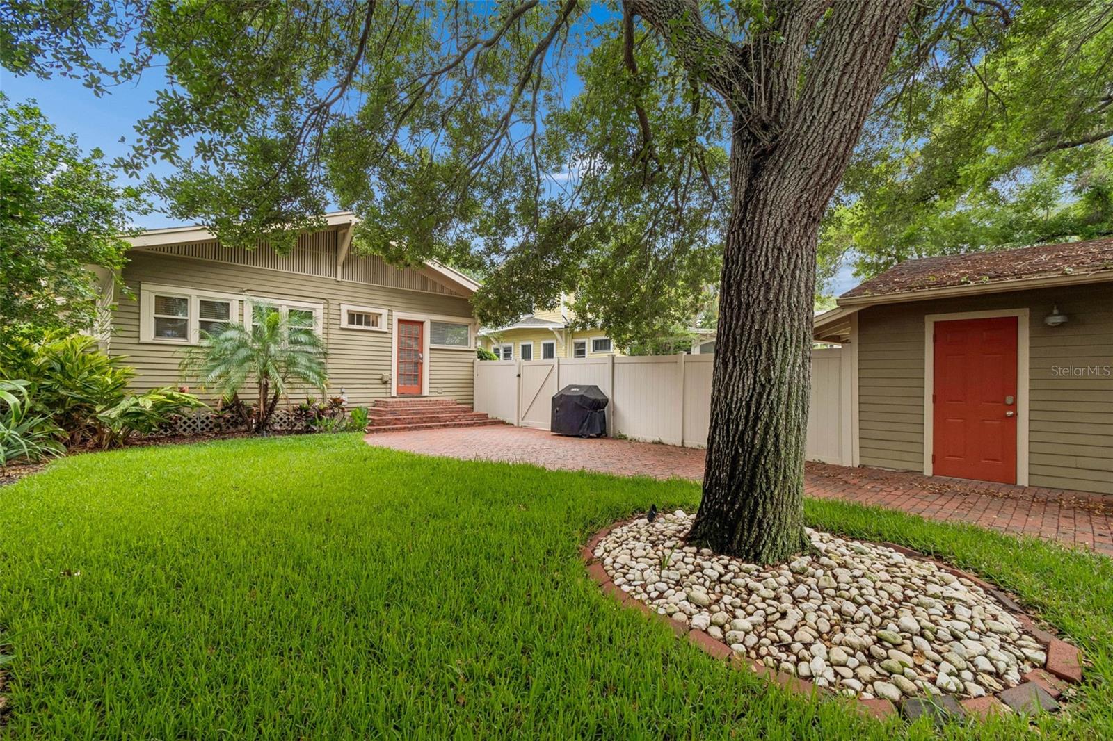 1107 W HORATIO ST, TAMPA, FL, 33606