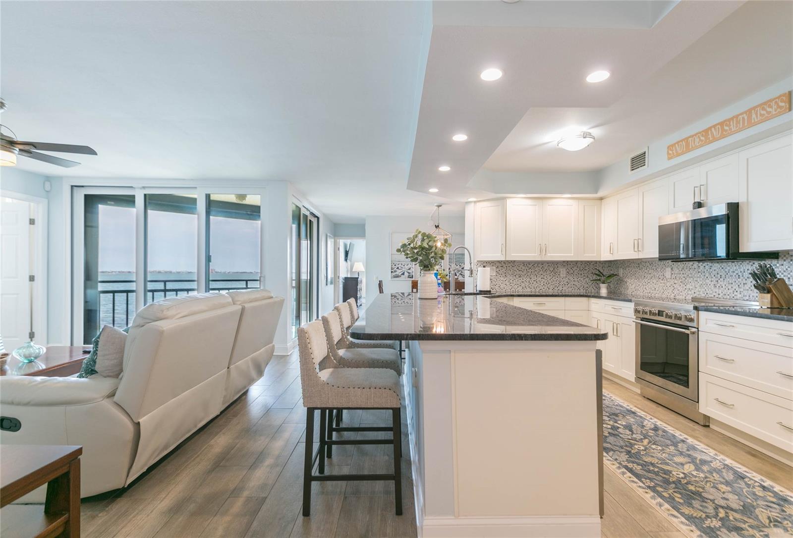 5729 PUERTA DEL SOL BLVD S #381, ST PETERSBURG, FL, 33715