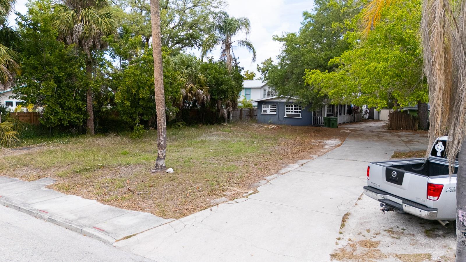 1006 12TH AVE W, BRADENTON, FL, 34205