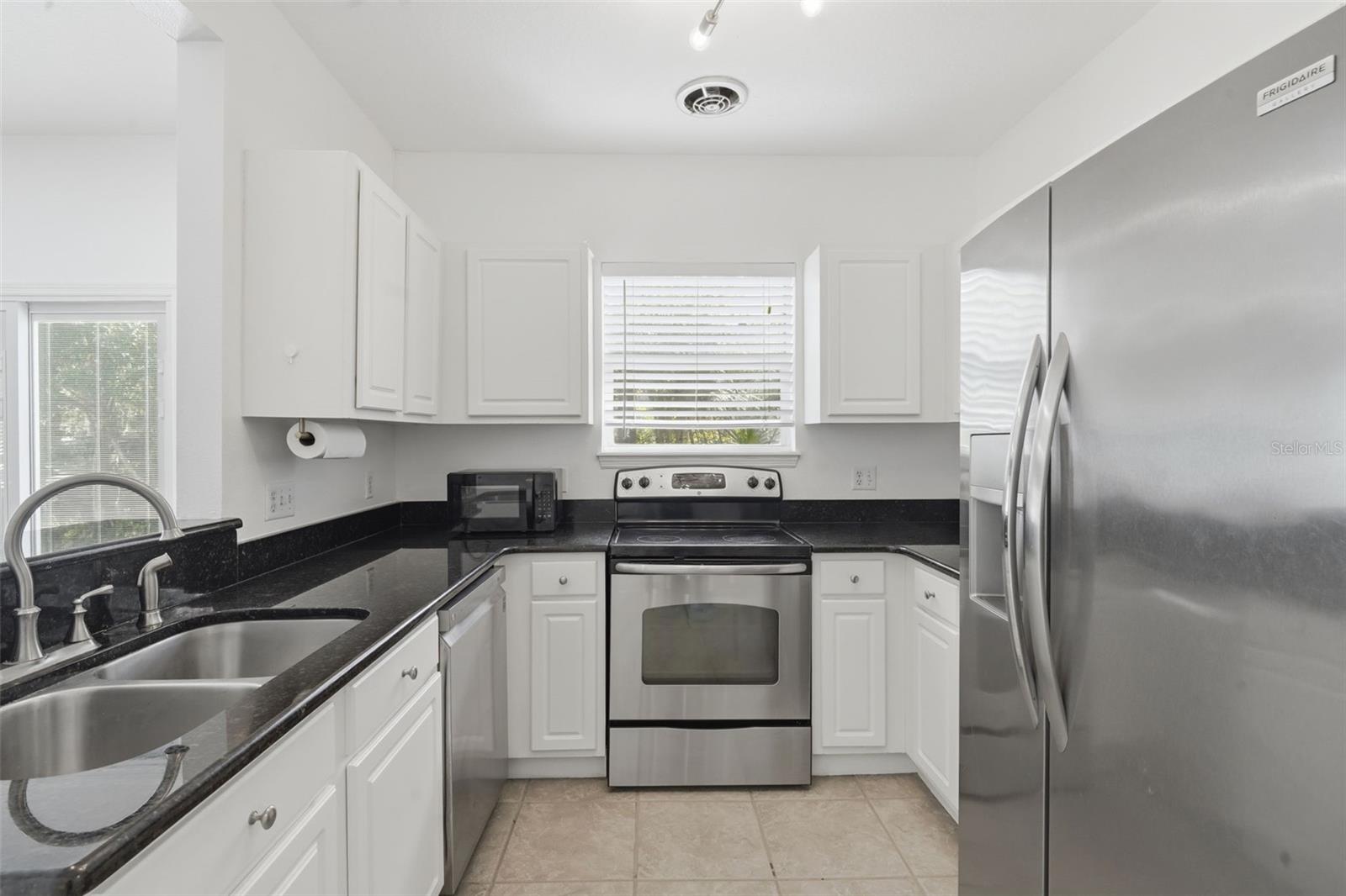 1406 E RIDGEWOOD ST, ORLANDO, FL, 32803