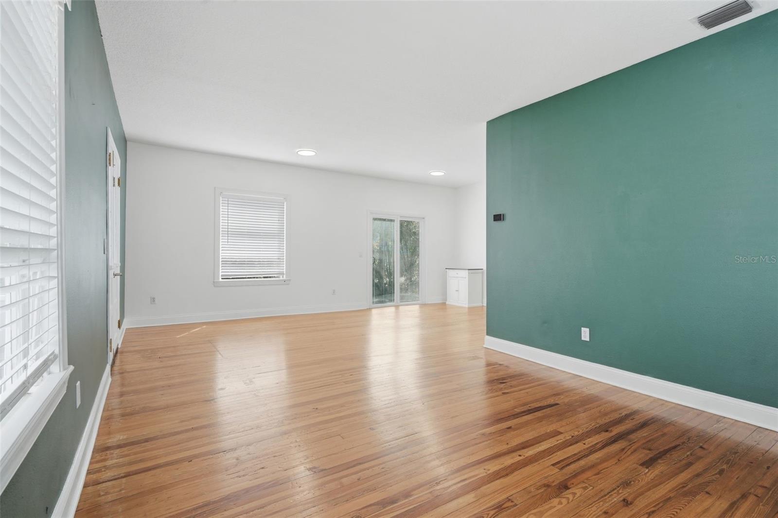 1406 E RIDGEWOOD ST, ORLANDO, FL, 32803