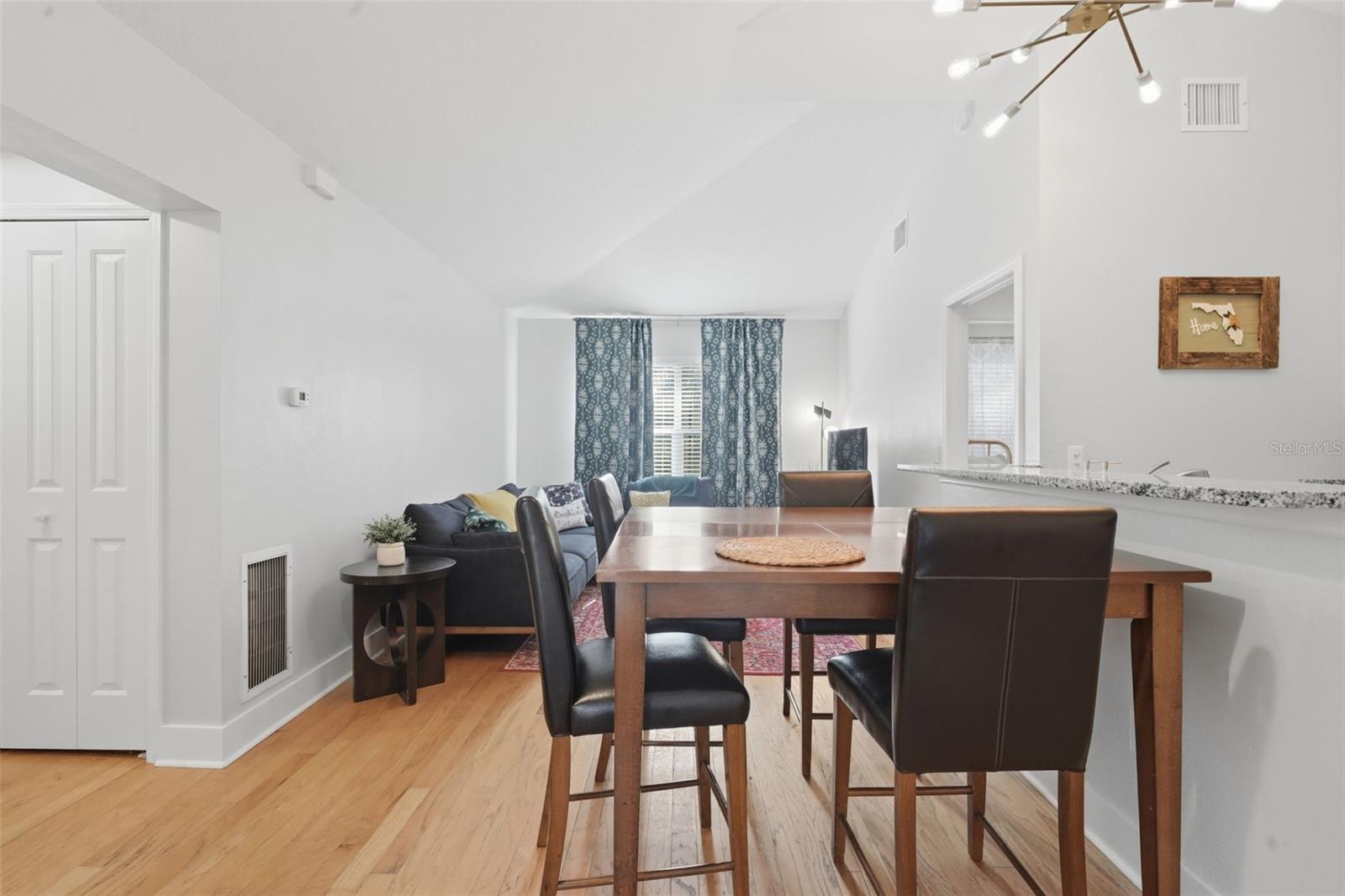 1408 E RIDGEWOOD ST, ORLANDO, FL, 32803