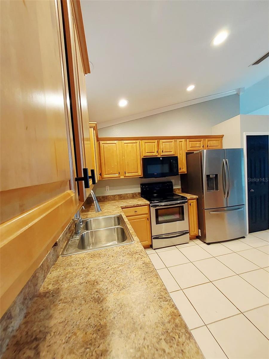 4031 SANTA BARBARA DR, SEBRING, FL, 33875