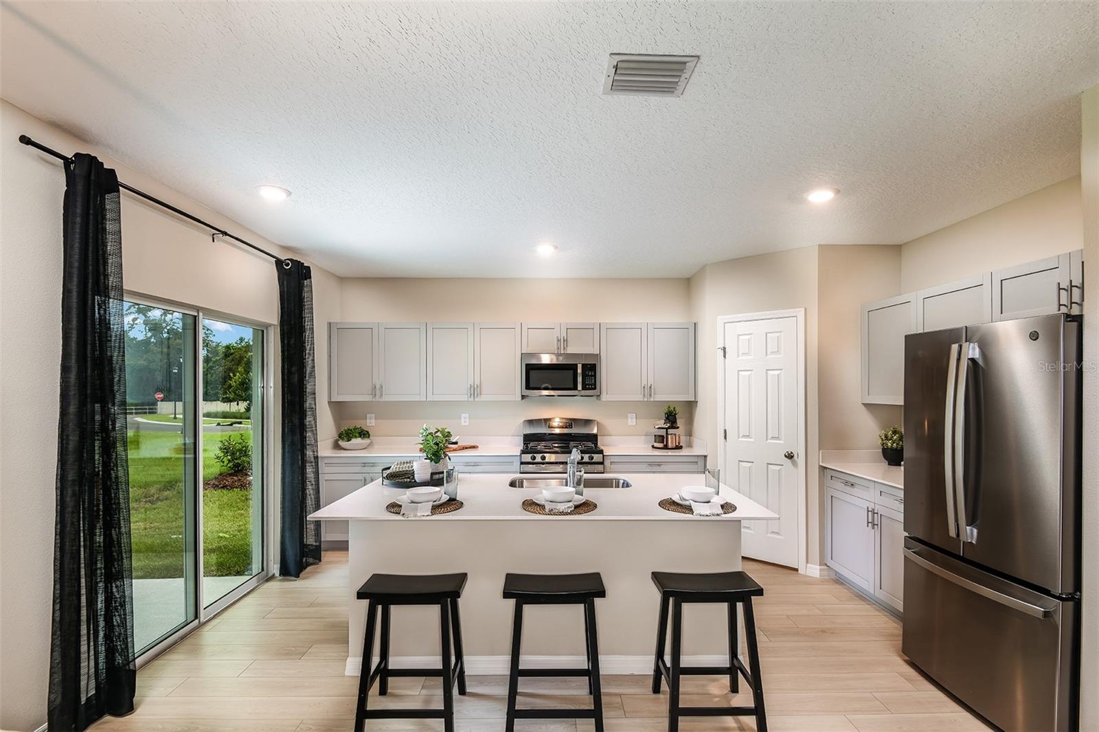 36645 SAGEMOOR DR, ZEPHYRHILLS, FL, 33541