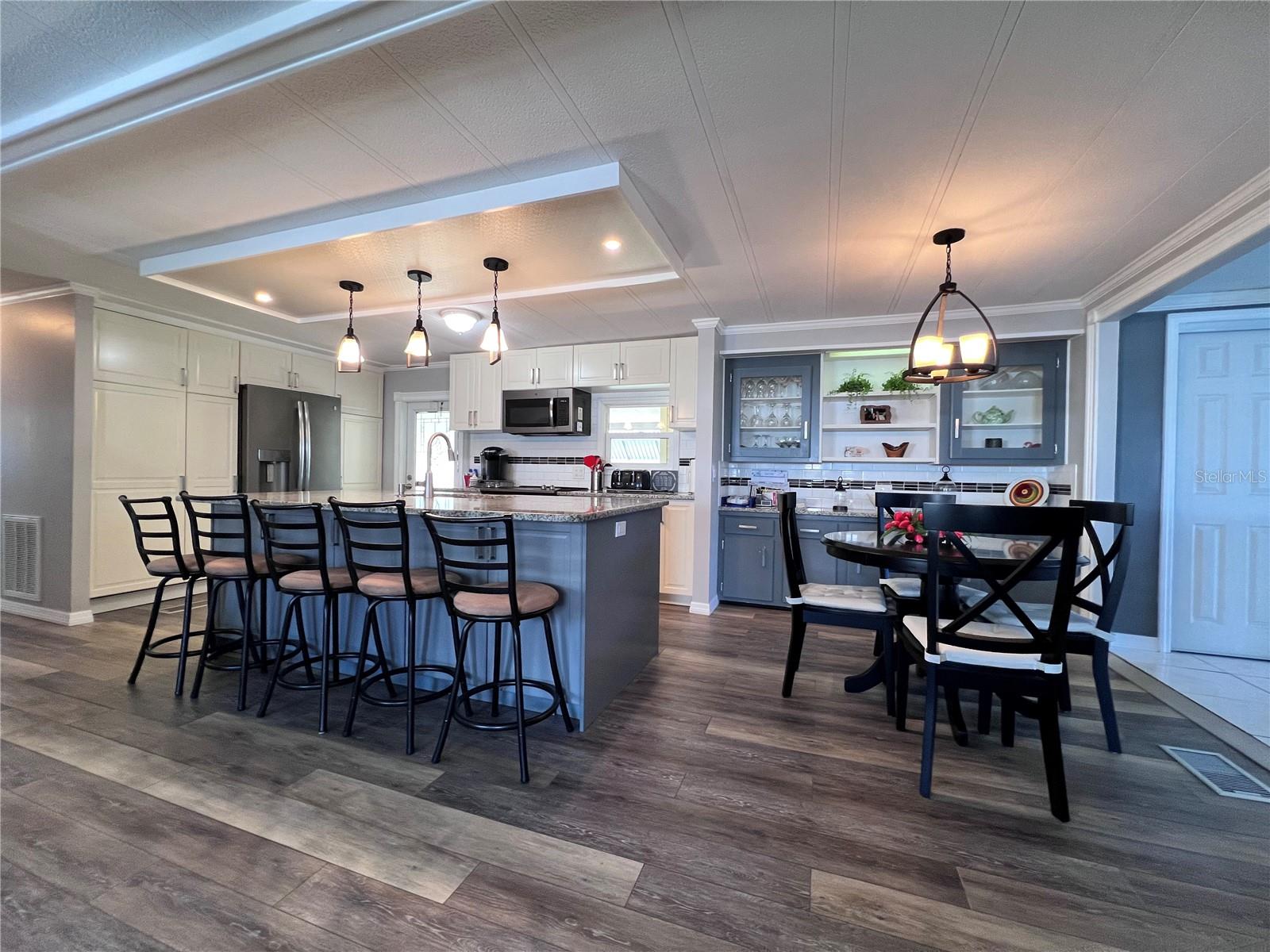 1100 BELCHER RD S #416, LARGO, FL, 33771