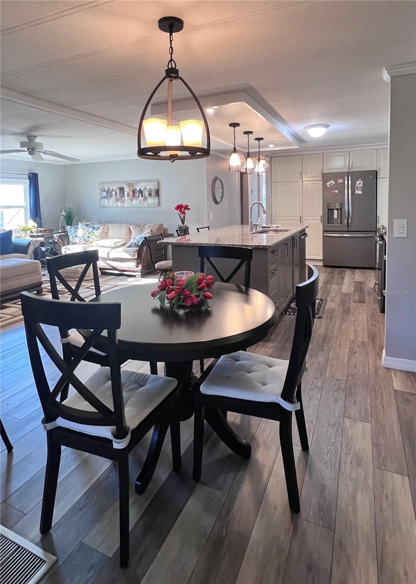 1100 BELCHER RD S #416, LARGO, FL, 33771