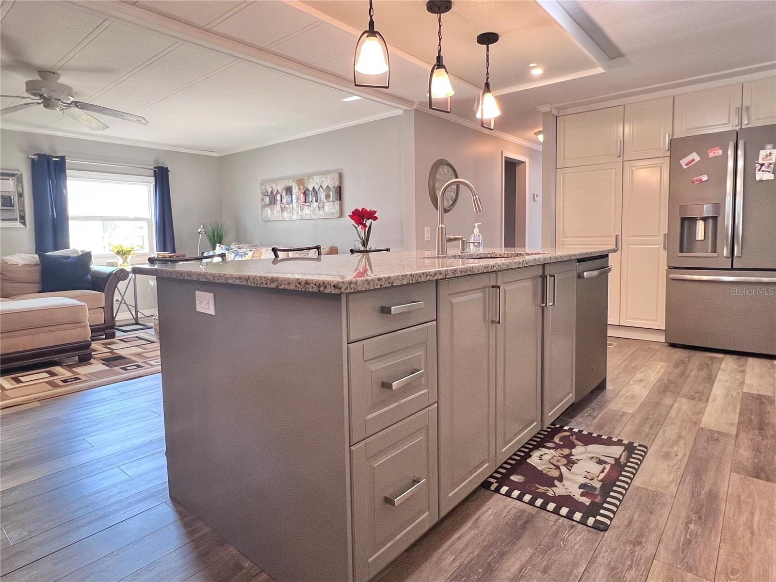 1100 BELCHER RD S #416, LARGO, FL, 33771