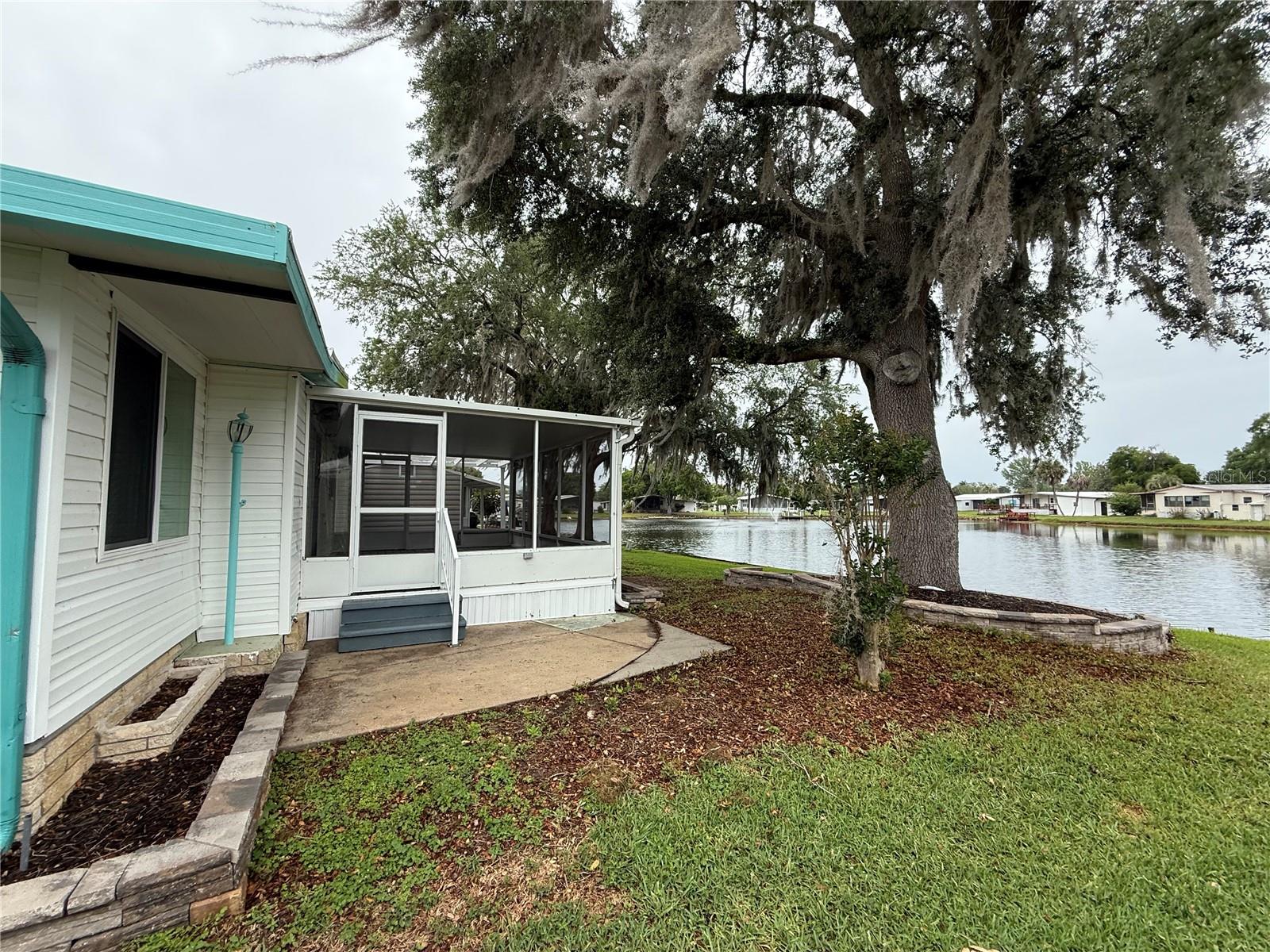 8 ROBIN RD, WILDWOOD, FL, 34785