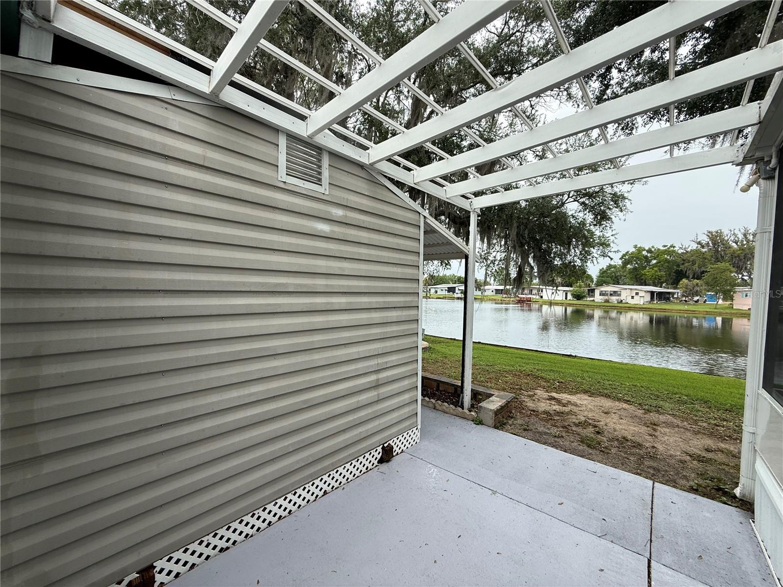 8 ROBIN RD, WILDWOOD, FL, 34785